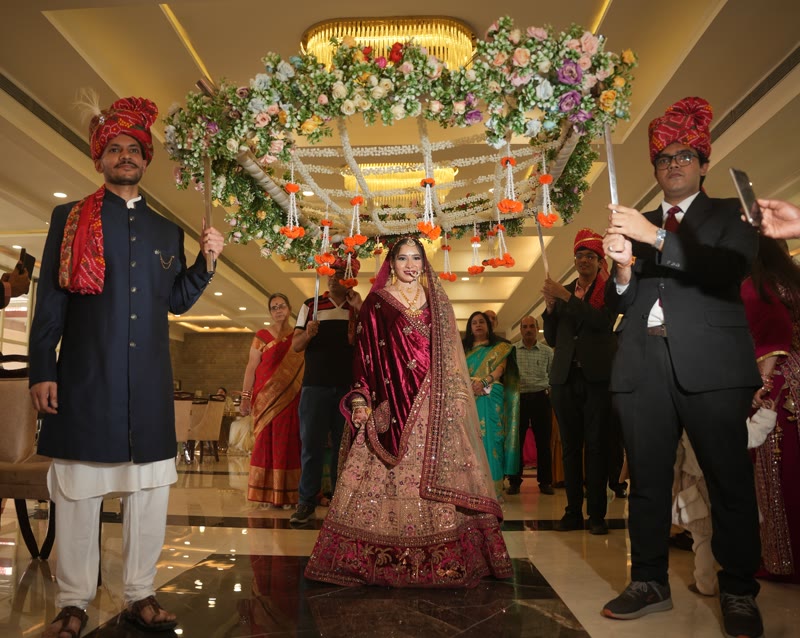 Wedding candid moments